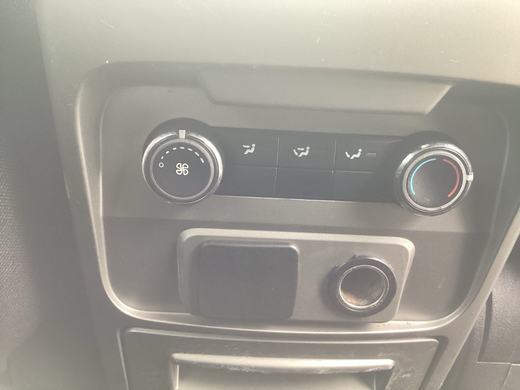 Photo 19 of this FORD FLEX