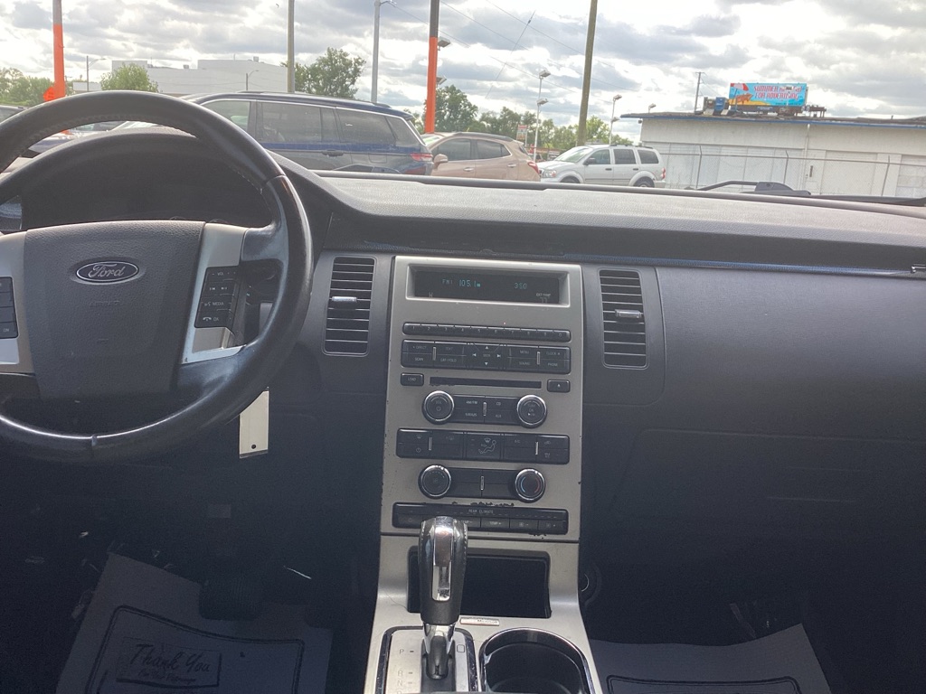 Photo 20 of this FORD FLEX