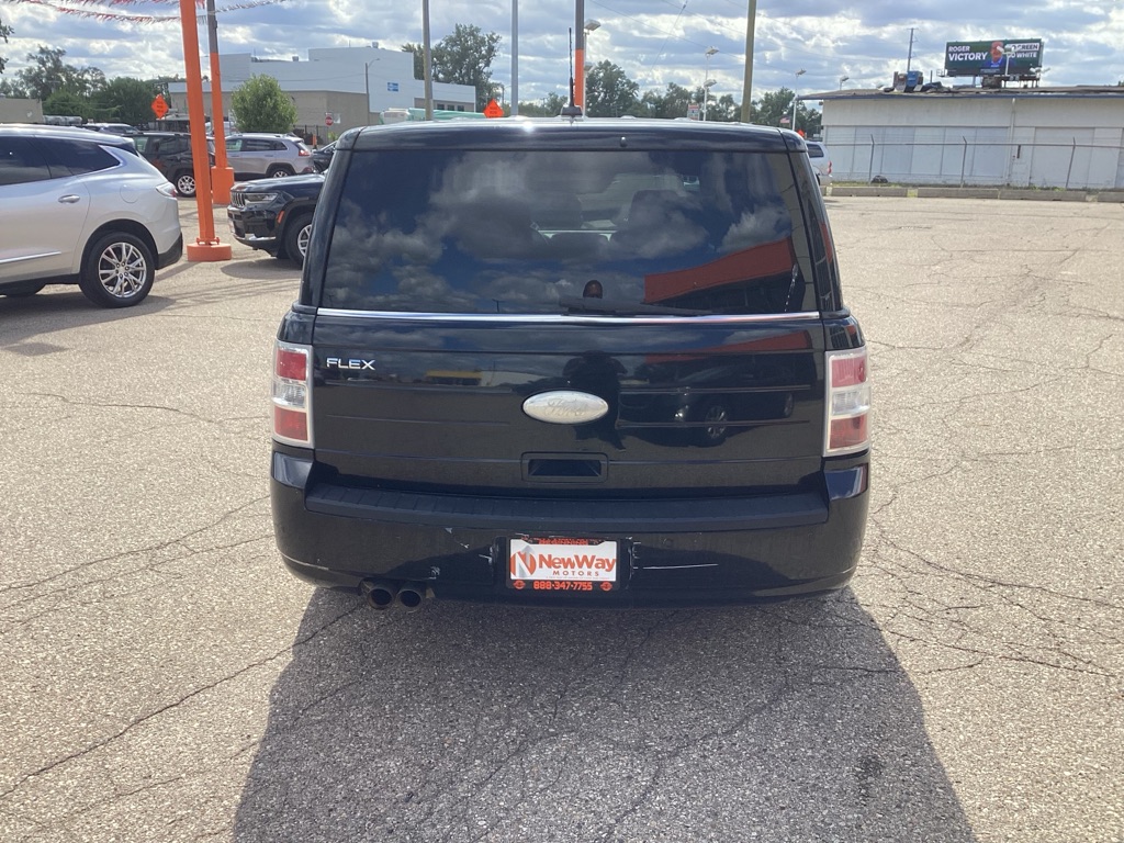 Photo 8 of this FORD FLEX