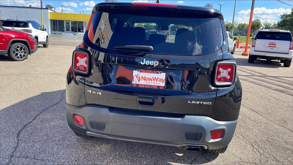 Photo 7 of this JEEP RENEGADE
