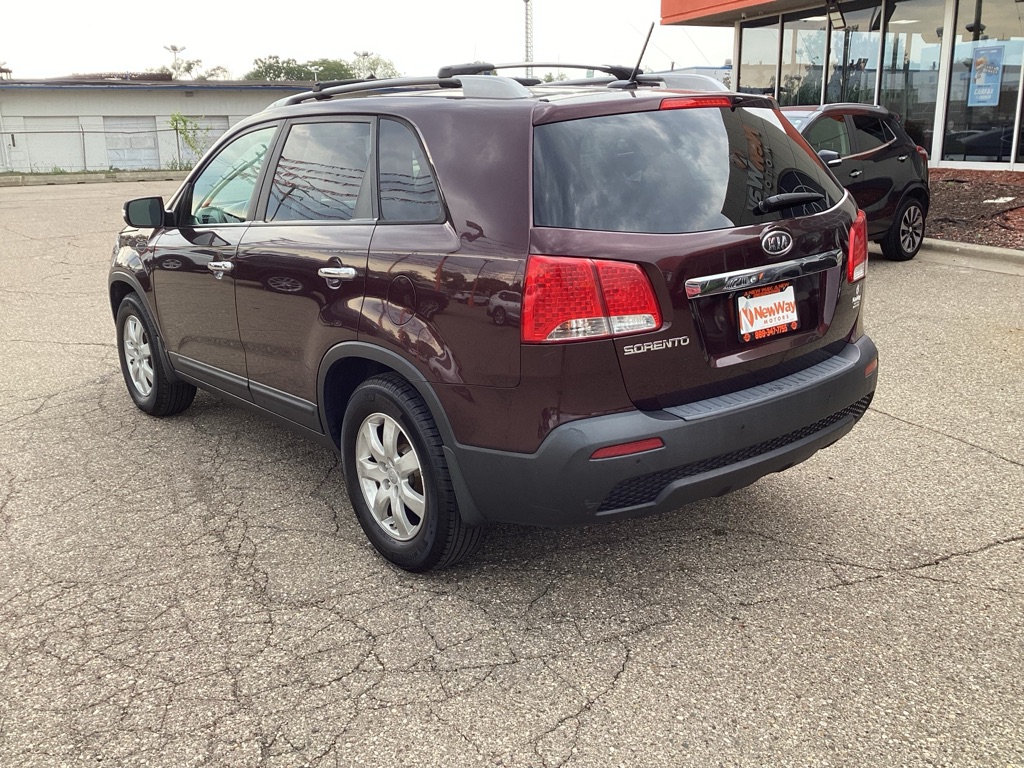 Photo 9 of this KIA SORENTO