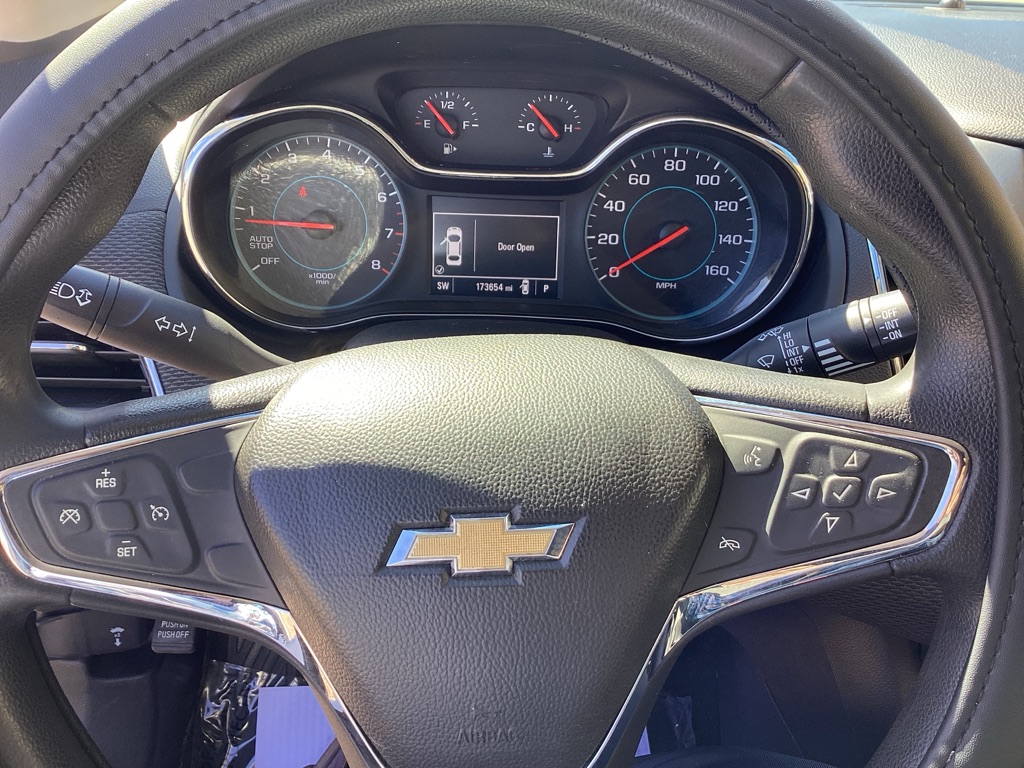 Photo 19 of this CHEVROLET CRUZE