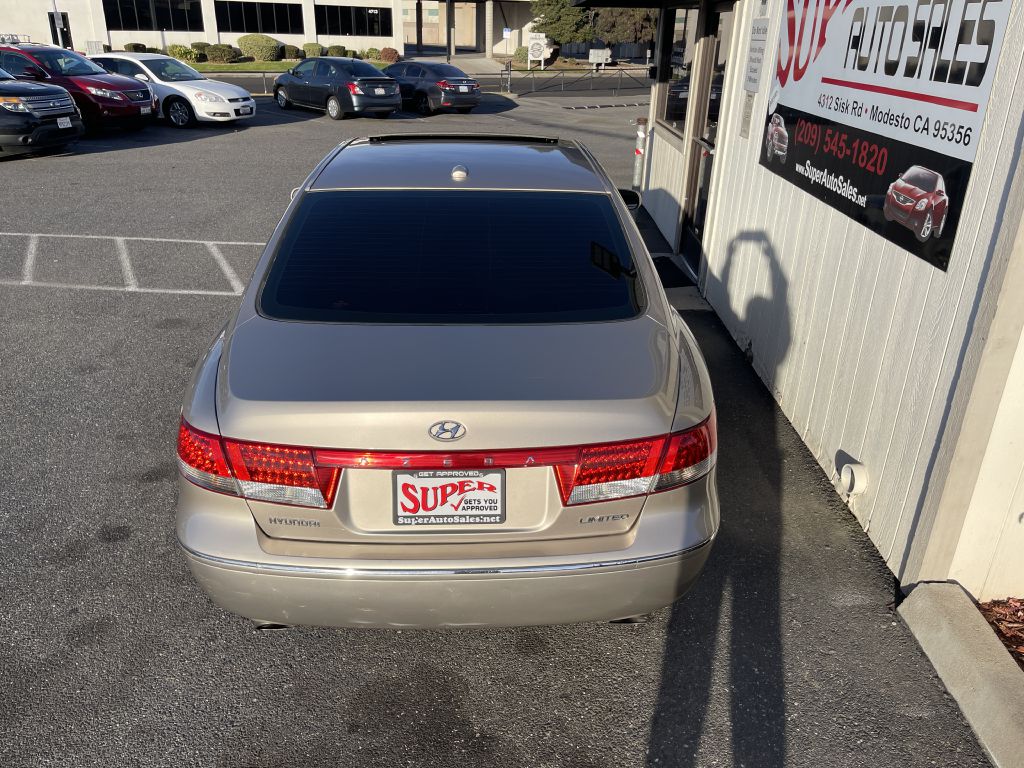 Photo 16 of this HYUNDAI AZERA