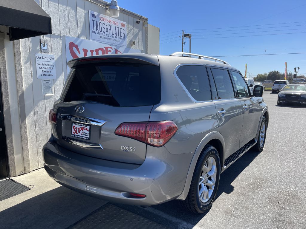 Photo 8 of this INFINITI QX56