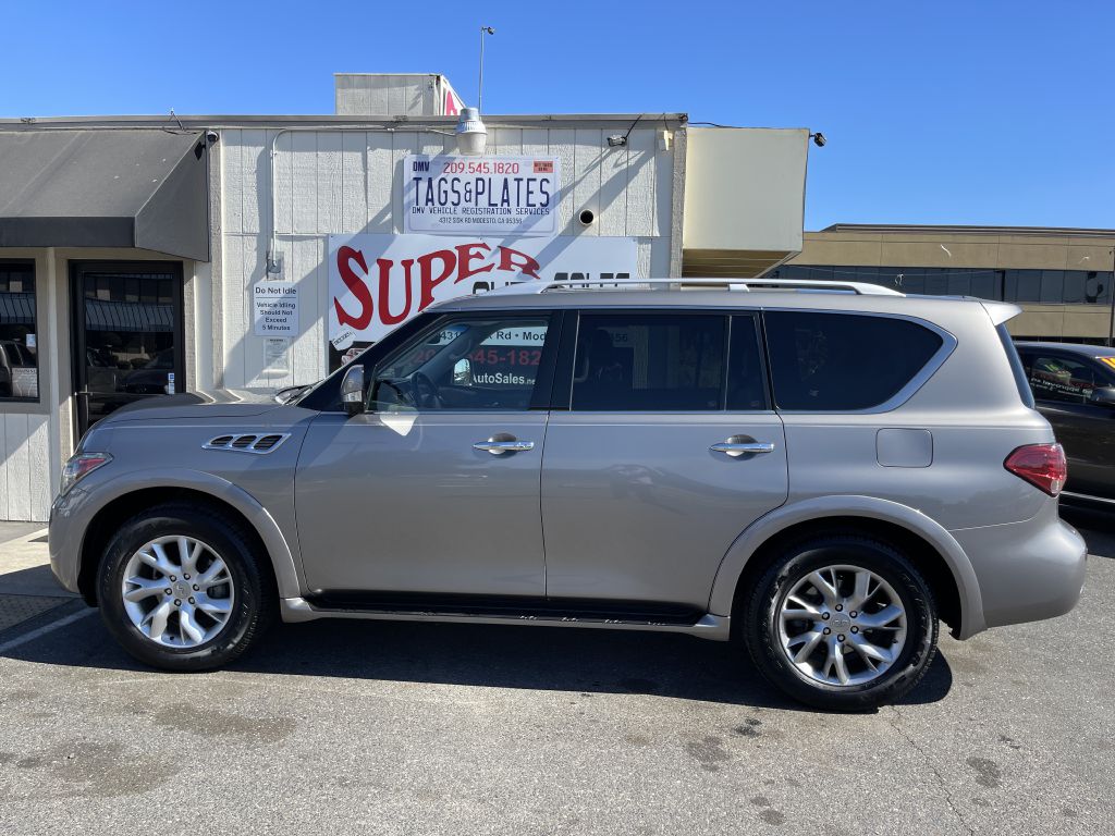 Photo 14 of this INFINITI QX56