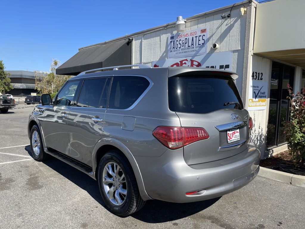 Photo 15 of this INFINITI QX56
