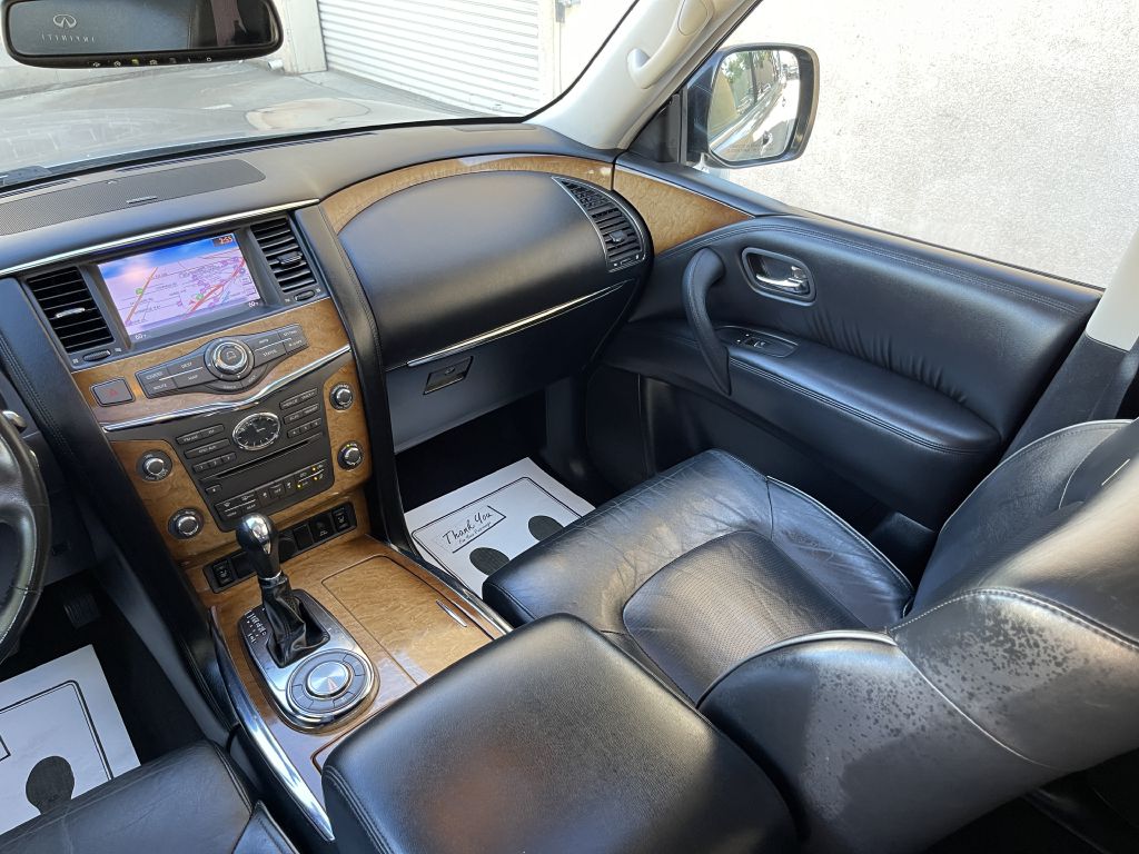 Photo 27 of this INFINITI QX56