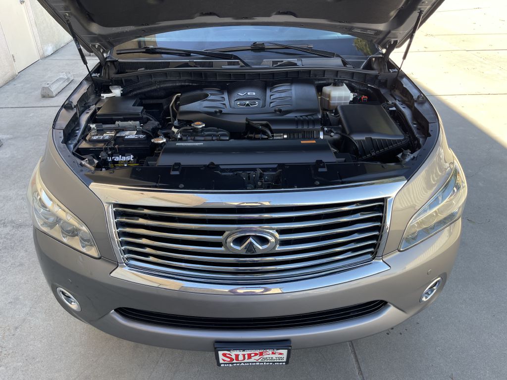Photo 45 of this INFINITI QX56