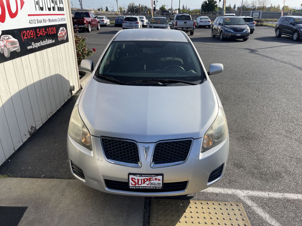 Photo 8 of this PONTIAC VIBE