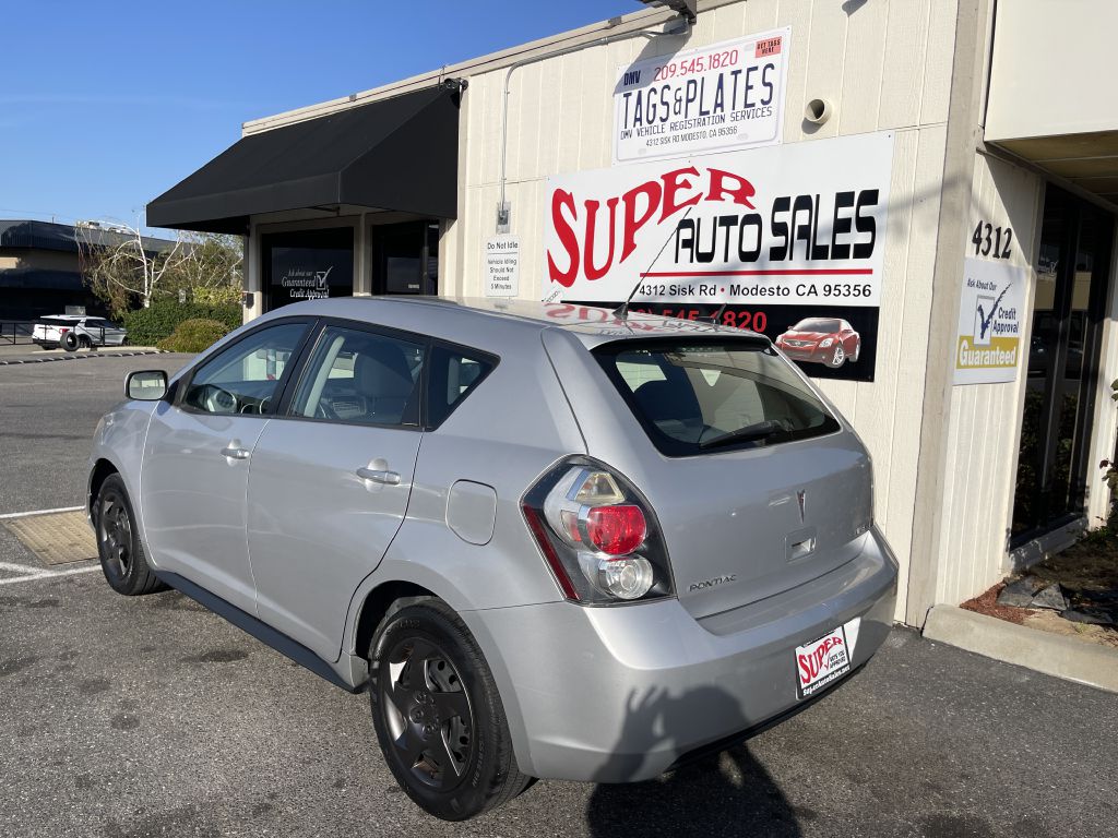 Photo 11 of this PONTIAC VIBE