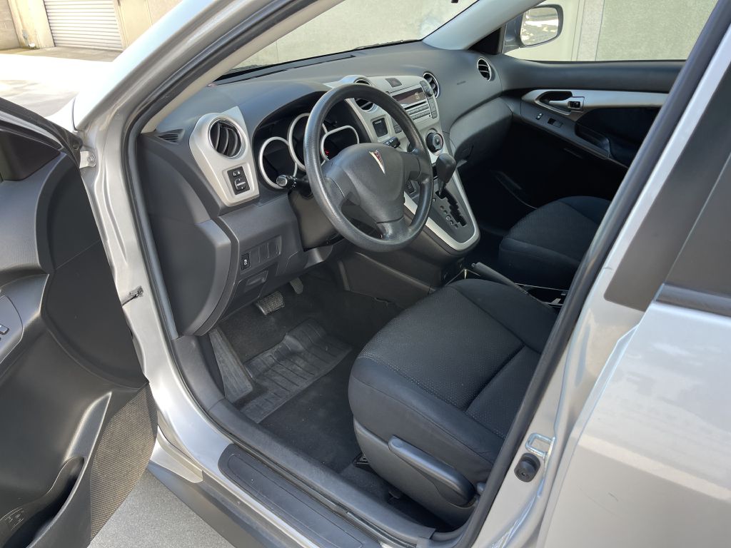 Photo 13 of this PONTIAC VIBE