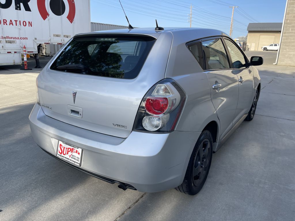 Photo 37 of this PONTIAC VIBE
