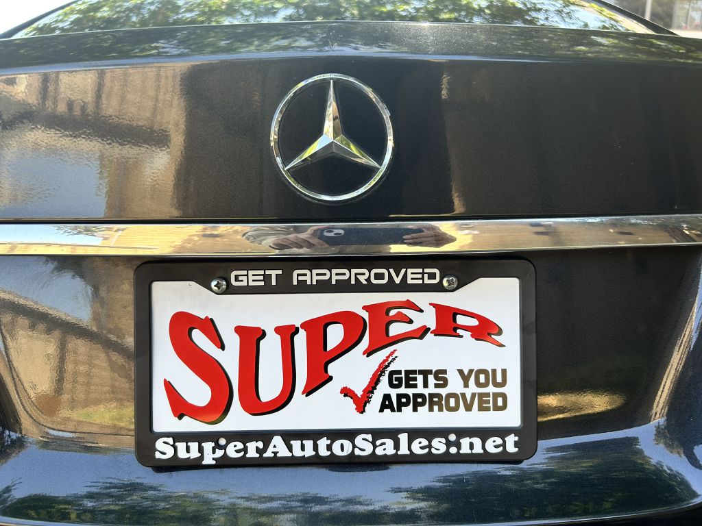 Photo 55 of this MERCEDES-BENZ C-CLASS