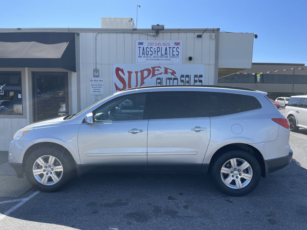Photo 10 of this CHEVROLET TRAVERSE