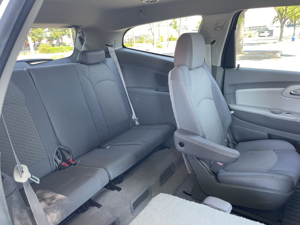 Photo 20 of this CHEVROLET TRAVERSE