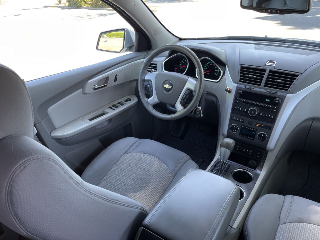 Photo 21 of this CHEVROLET TRAVERSE