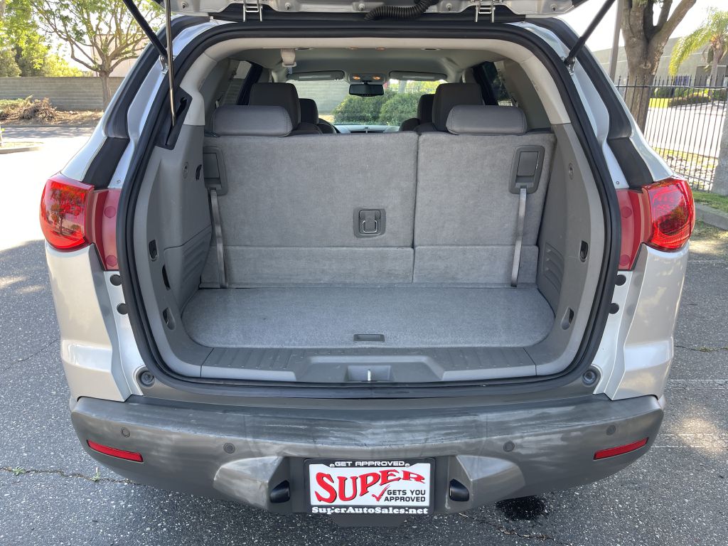 Photo 34 of this CHEVROLET TRAVERSE