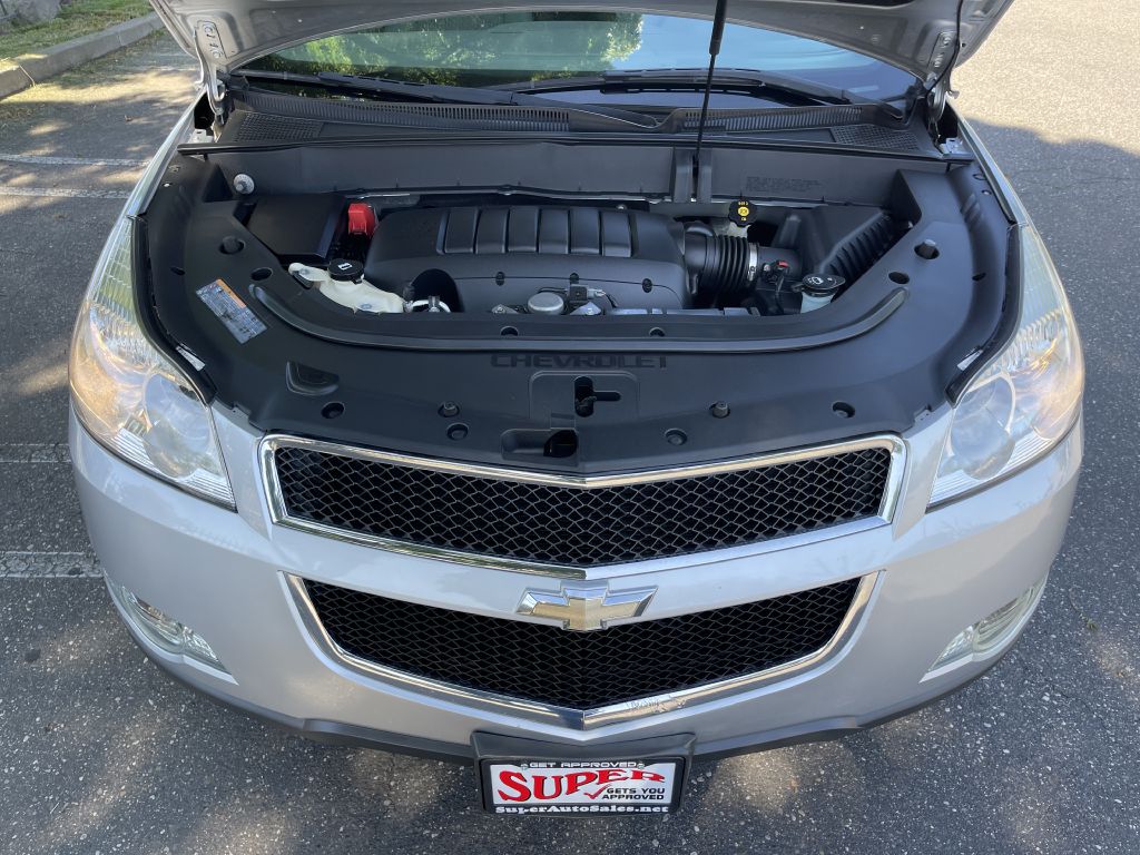 Photo 37 of this CHEVROLET TRAVERSE
