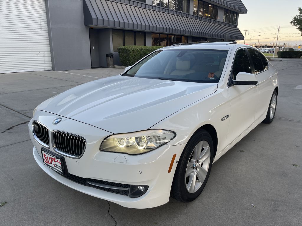 Photo 53 of this BMW 528