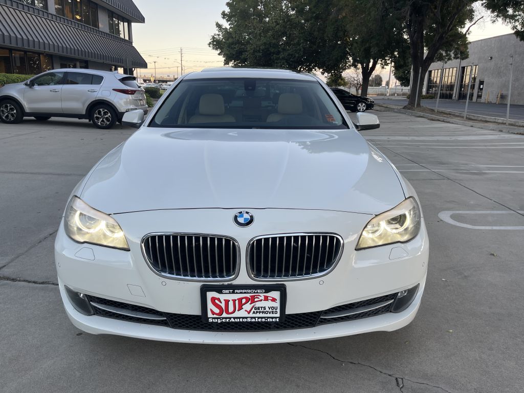 Photo 54 of this BMW 528