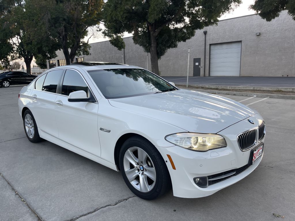 Photo 55 of this BMW 528