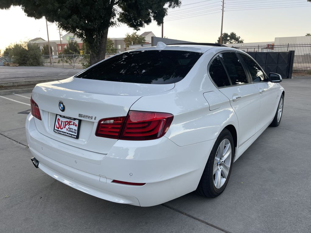 Photo 57 of this BMW 528