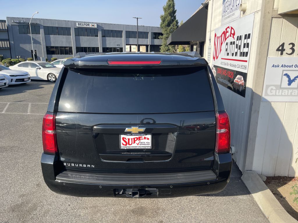 Photo 16 of this CHEVROLET SUBURBAN