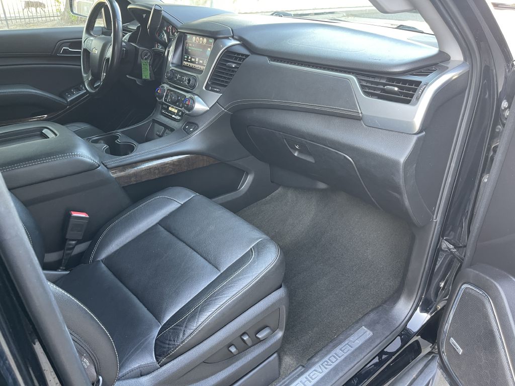 Photo 26 of this CHEVROLET SUBURBAN