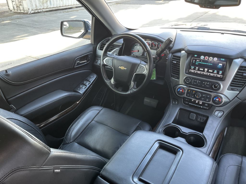 Photo 27 of this CHEVROLET SUBURBAN