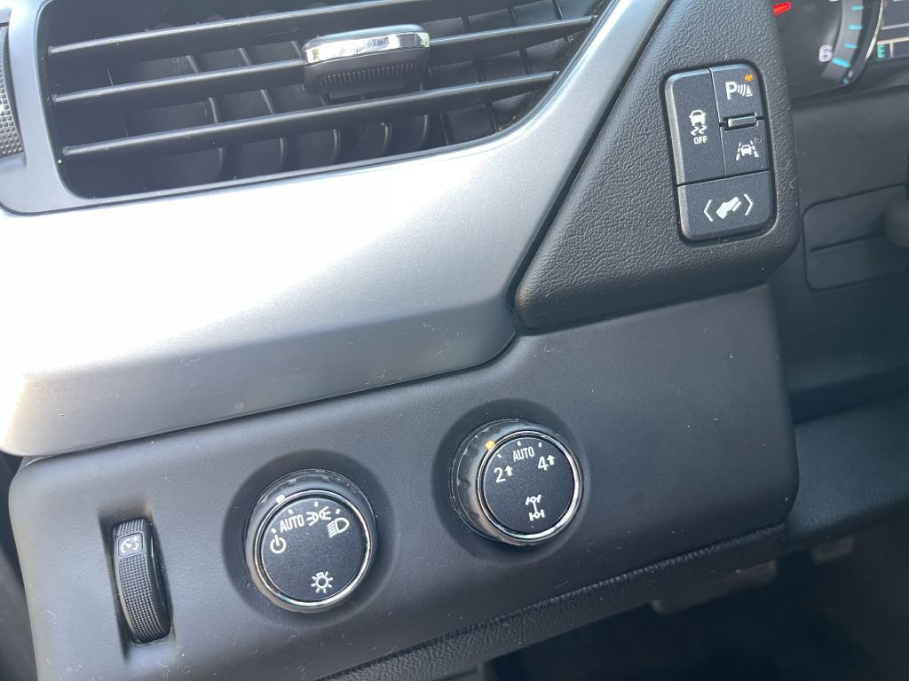 Photo 45 of this CHEVROLET SUBURBAN