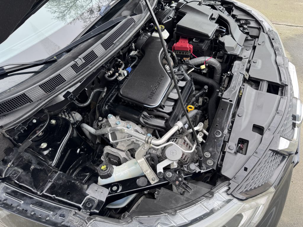 Photo 43 of this NISSAN ROGUE SPORT