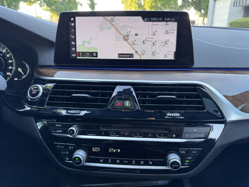 Photo 29 of this BMW 530E