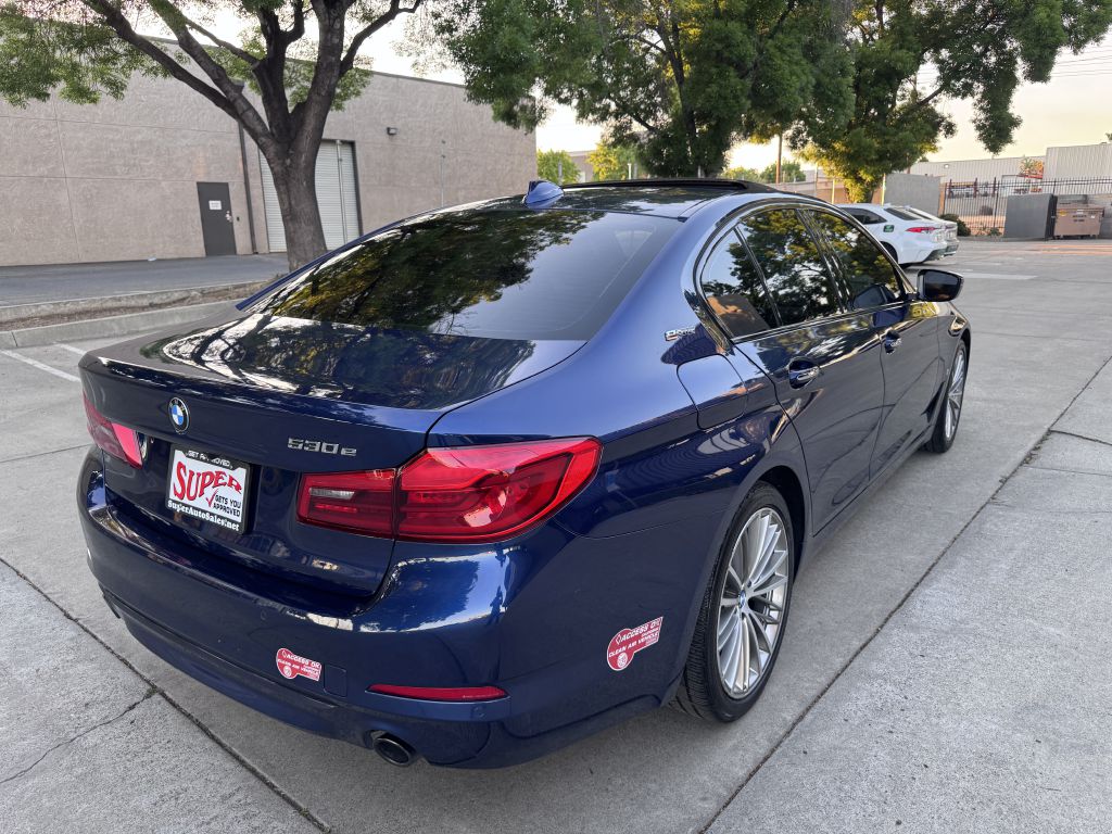 Photo 65 of this BMW 530E