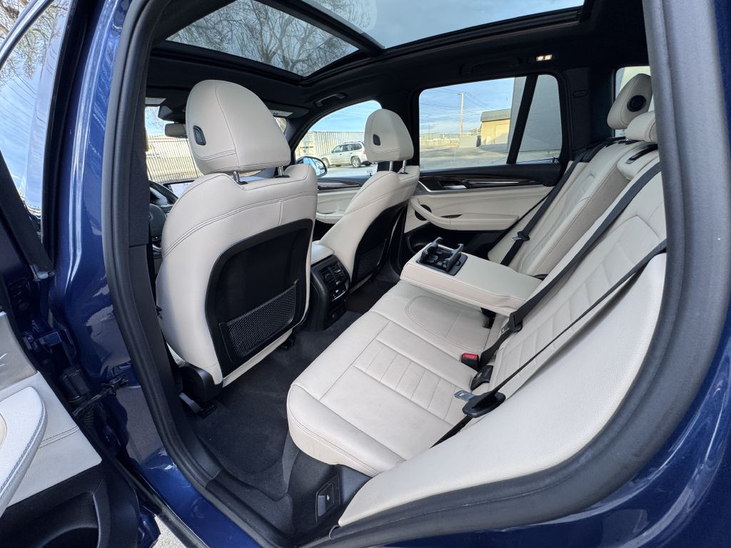 Photo 18 of this BMW X3