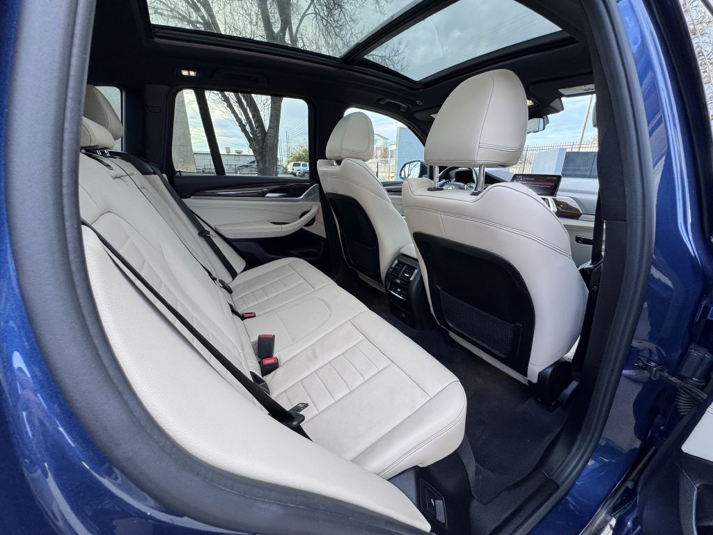 Photo 20 of this BMW X3