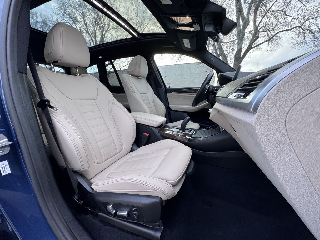 Photo 23 of this BMW X3