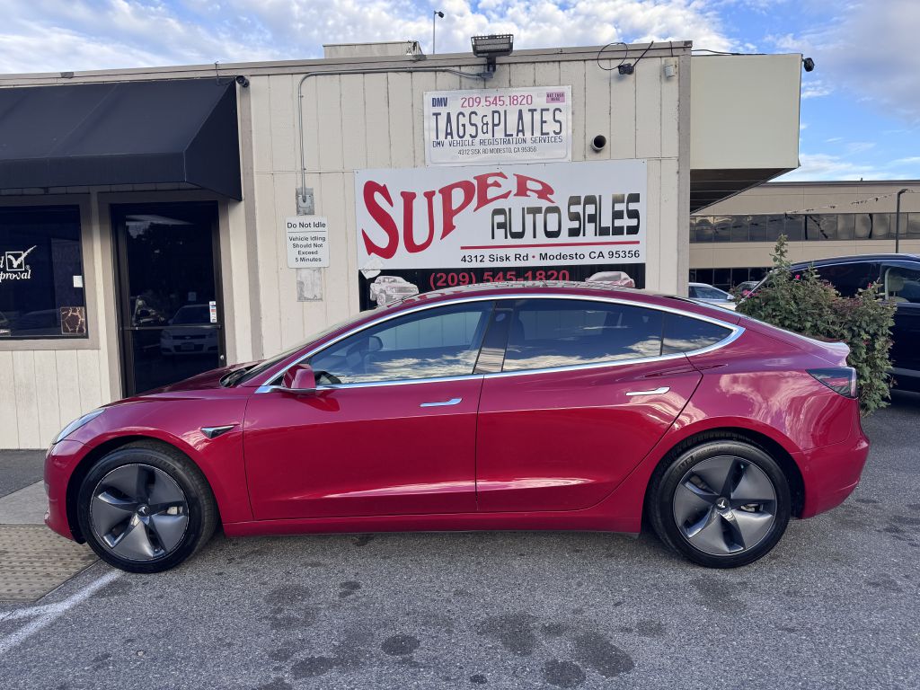 Photo 11 of this TESLA MODEL 3