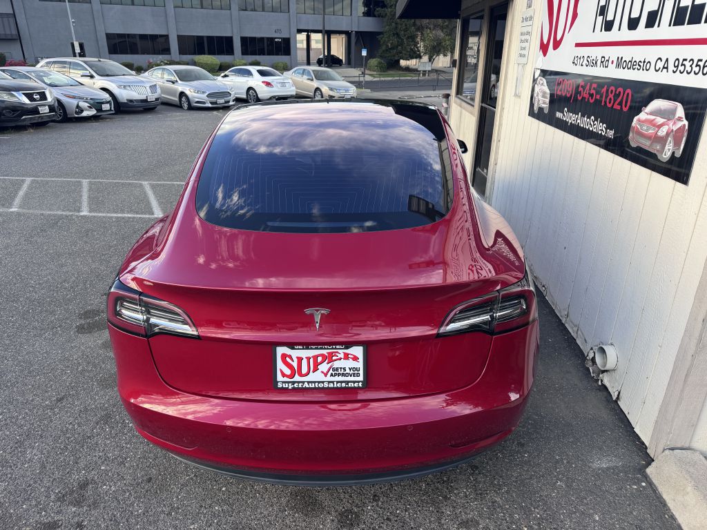 Photo 13 of this TESLA MODEL 3