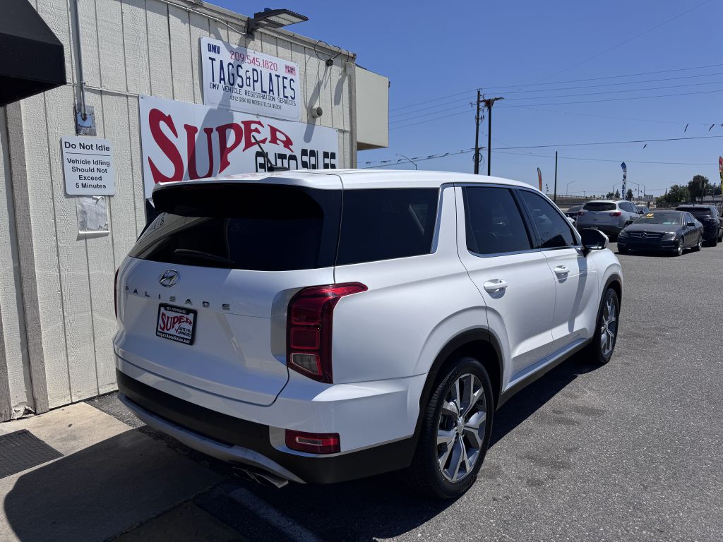 Photo 8 of this HYUNDAI PALISADE