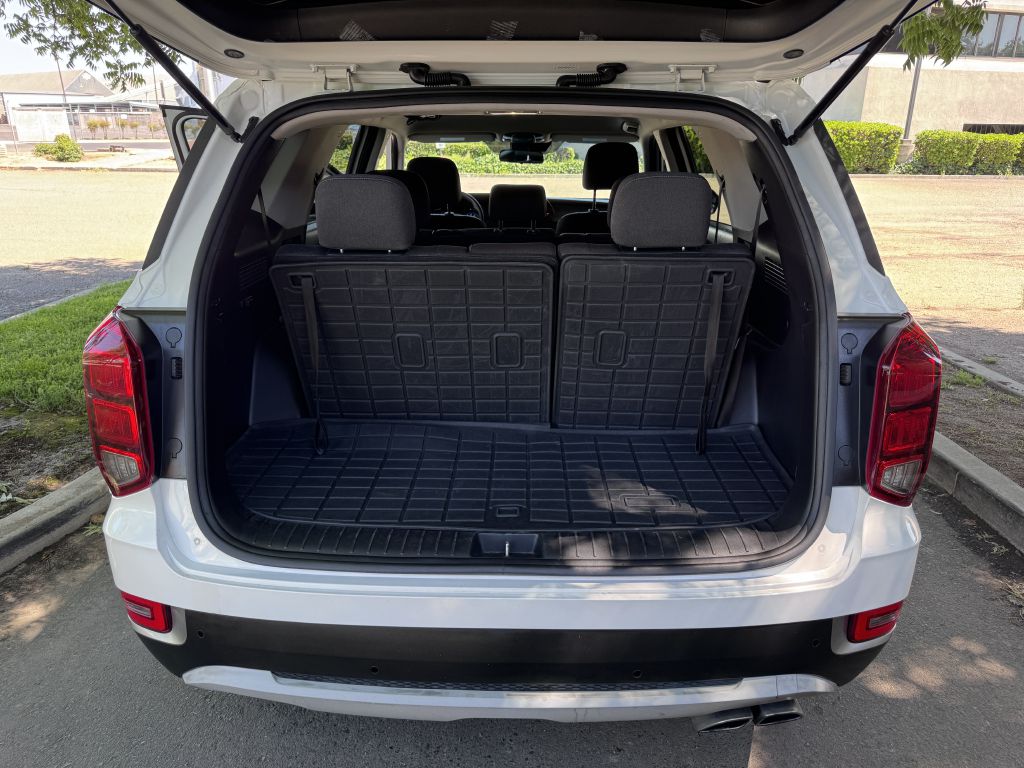 Photo 39 of this HYUNDAI PALISADE