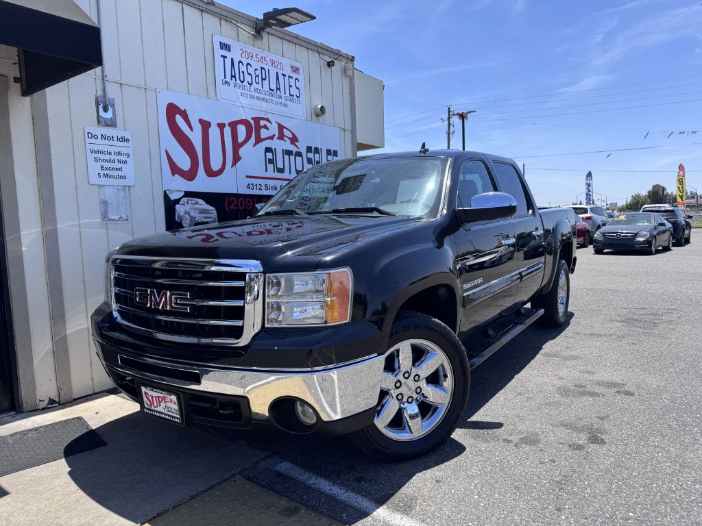 Photo 11 of this GMC SIERRA