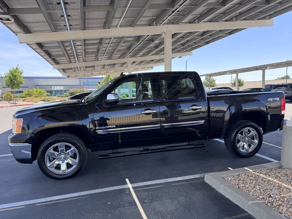 Photo 56 of this GMC SIERRA