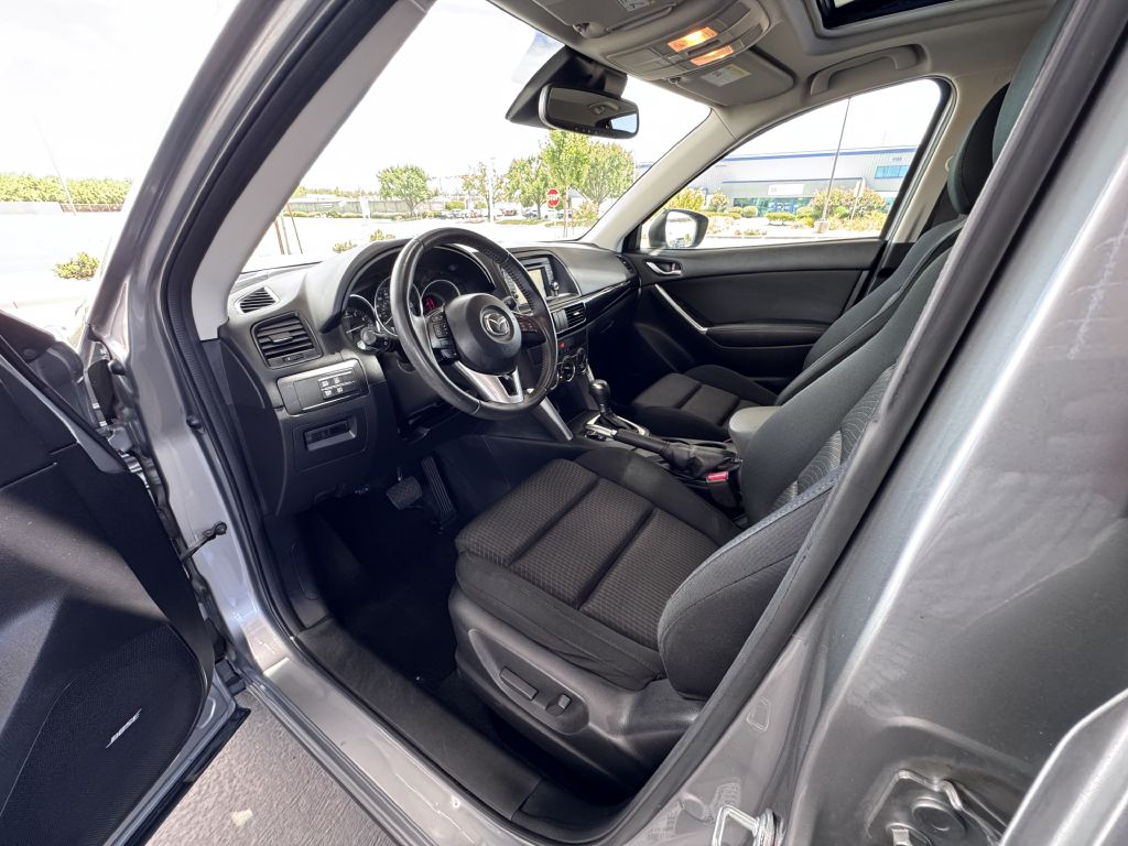 Photo 13 of this MAZDA CX-5