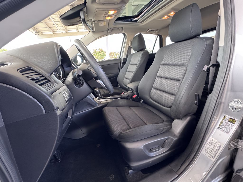Photo 14 of this MAZDA CX-5