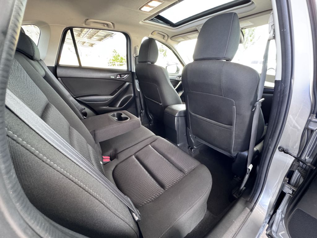 Photo 17 of this MAZDA CX-5