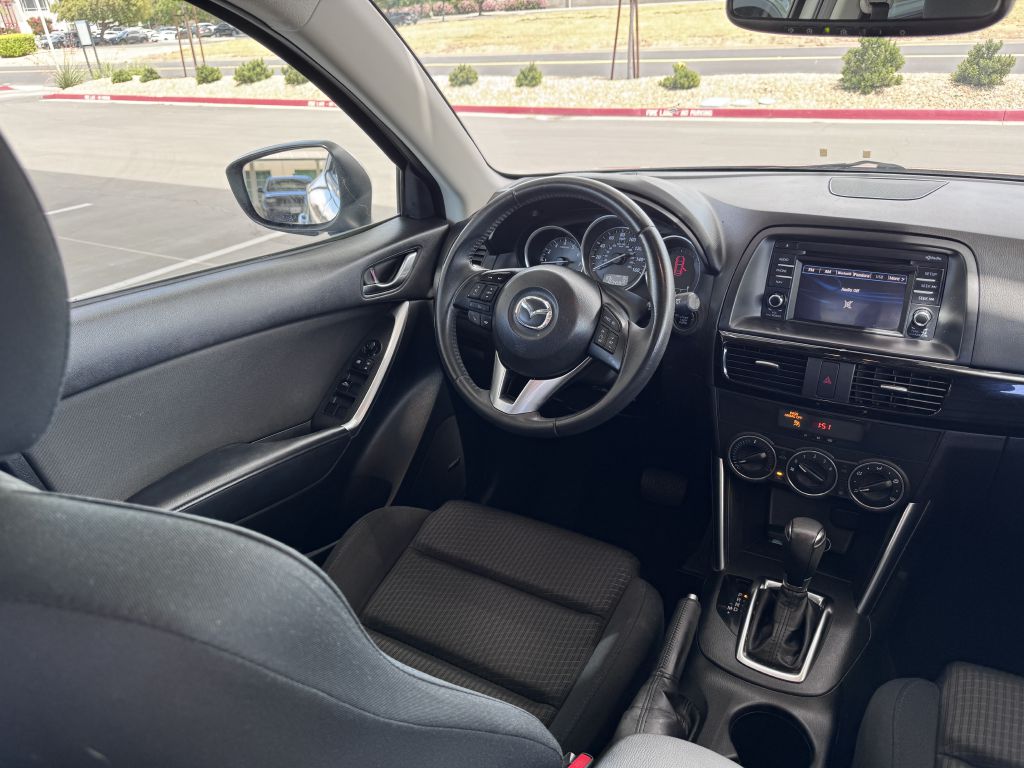 Photo 21 of this MAZDA CX-5