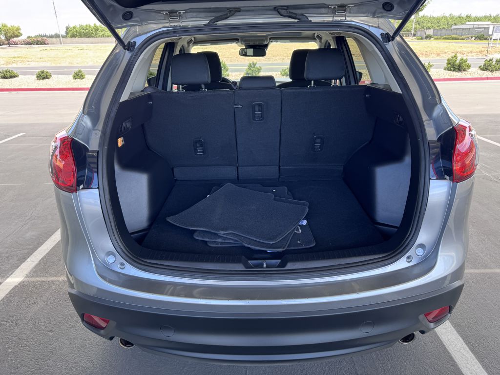 Photo 37 of this MAZDA CX-5