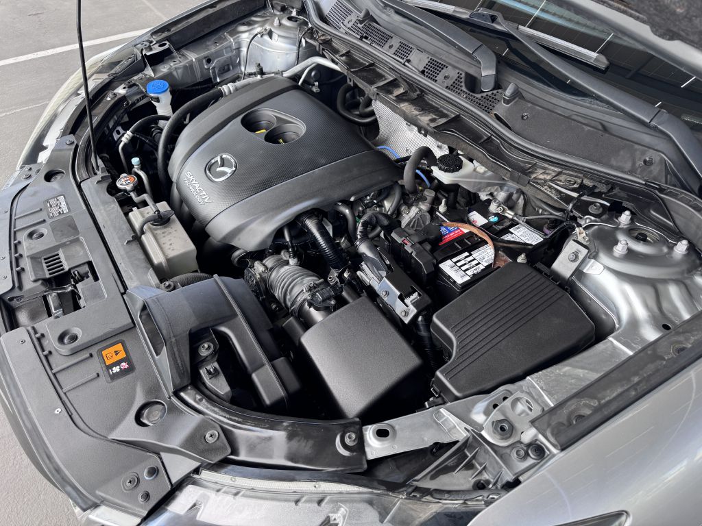 Photo 38 of this MAZDA CX-5