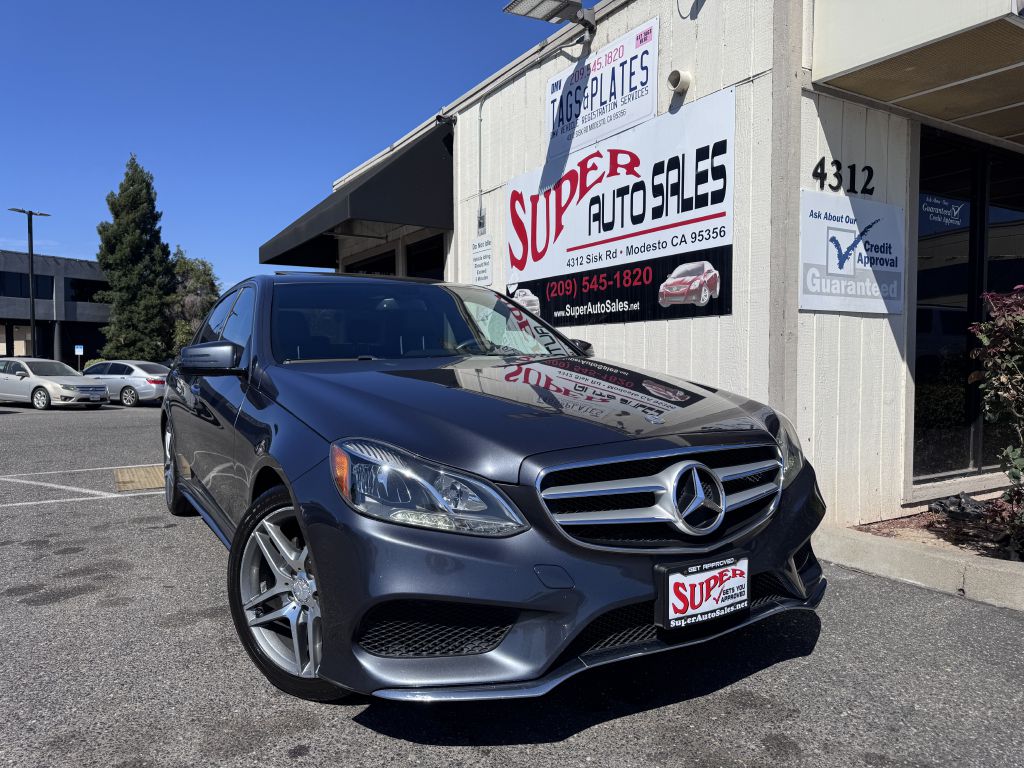 Photo 6 of this MERCEDES-BENZ E-CLASS