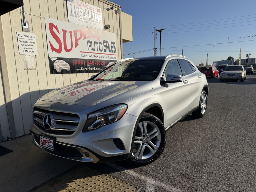 Photo 16 of this MERCEDES-BENZ GLA